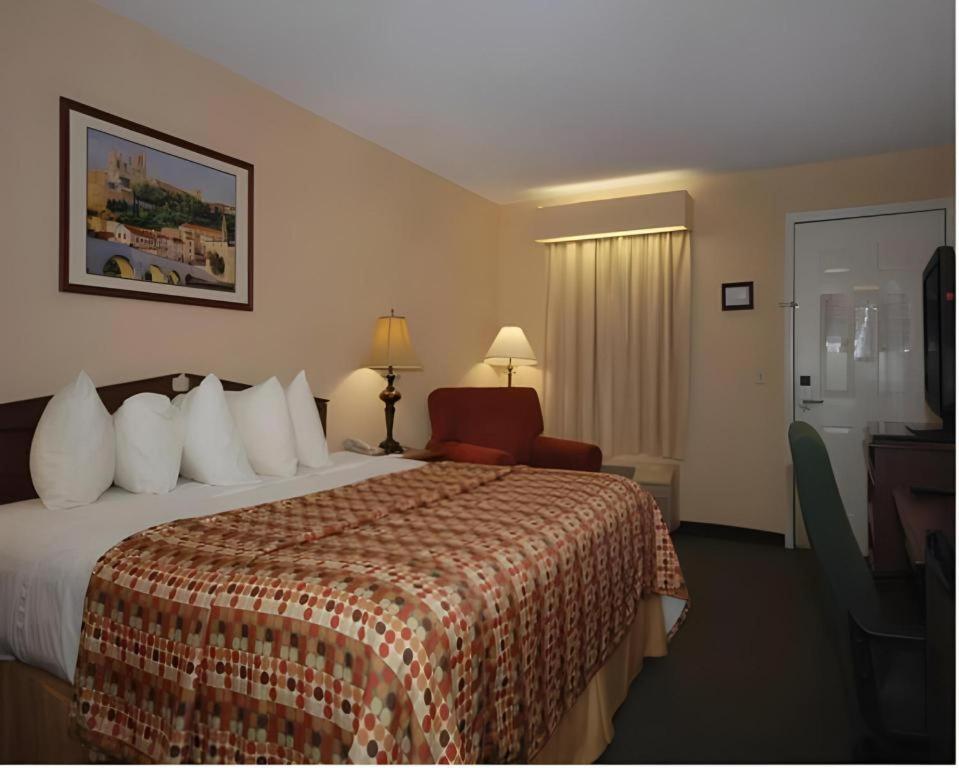 Rodeway Inn Sylacauga Hwy 280 Bagian luar foto